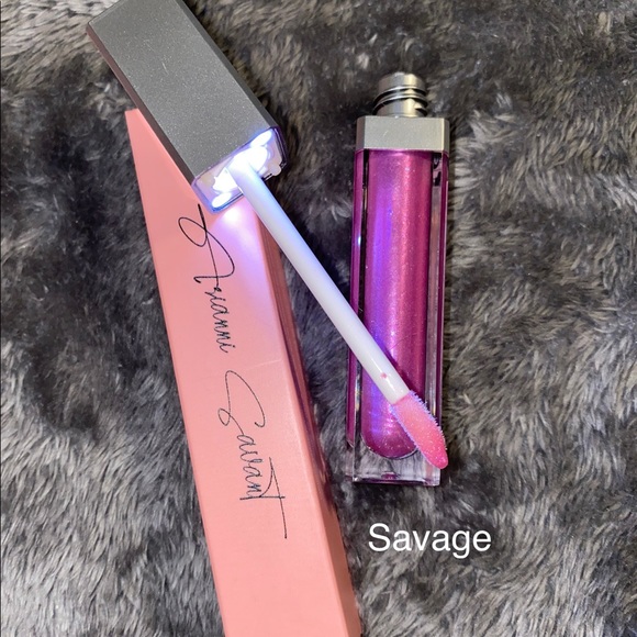 ( 4 ) Lipgloss W/LED light and mirror - Picture 5 of 12